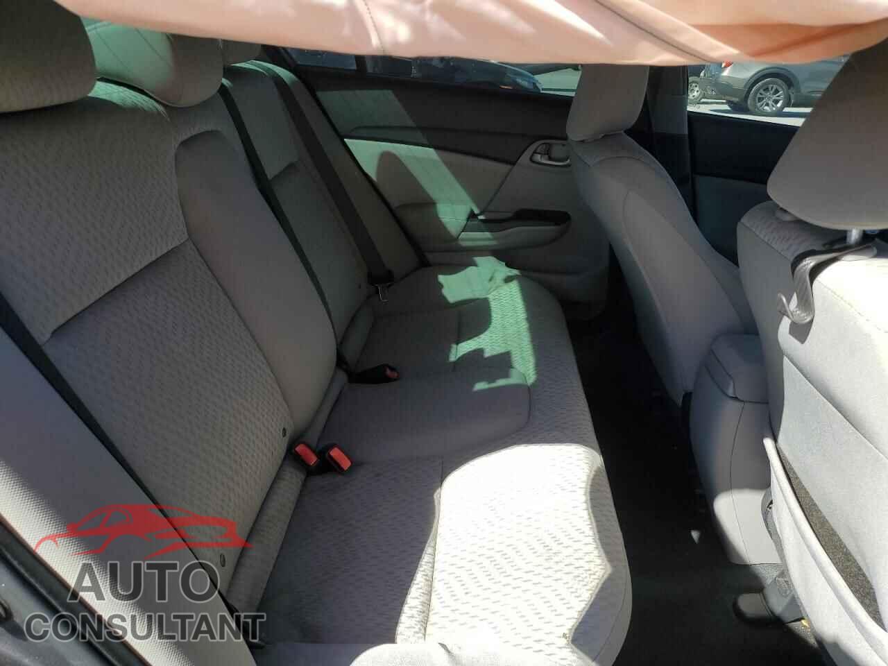 HONDA CIVIC 2015 - 2HGFB2F58FH557859