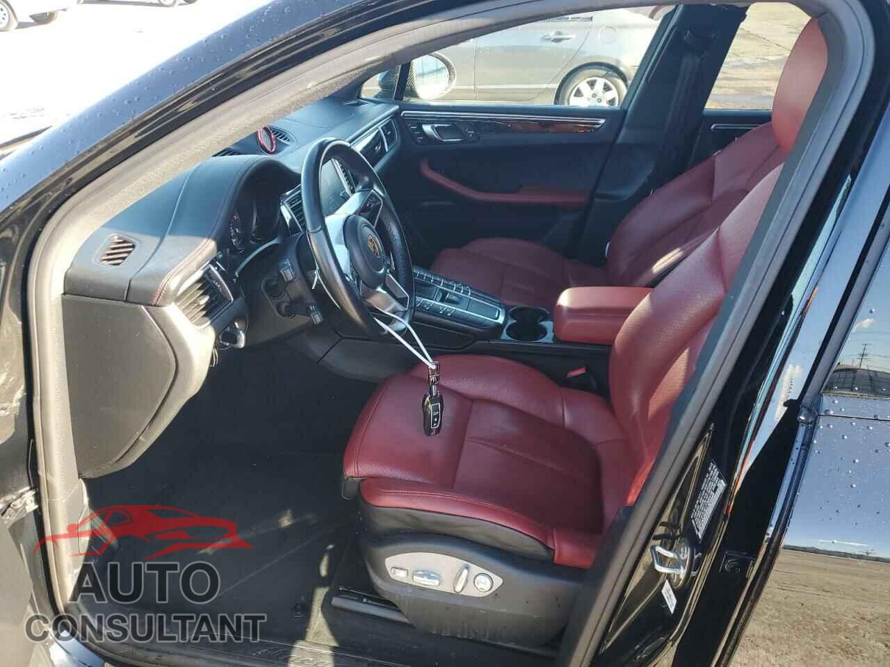 PORSCHE MACAN 2018 - WP1AA2A59JLB24449