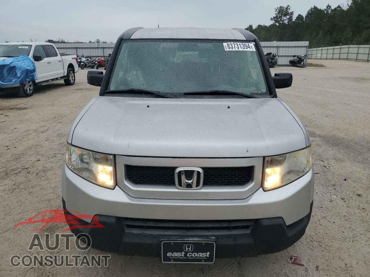 HONDA ELEMENT 2011 - 5J6YH1H76BL000759