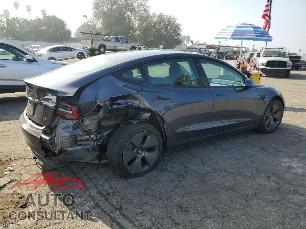 TESLA MODEL 3 2022 - 5YJ3E1EB4NF108676