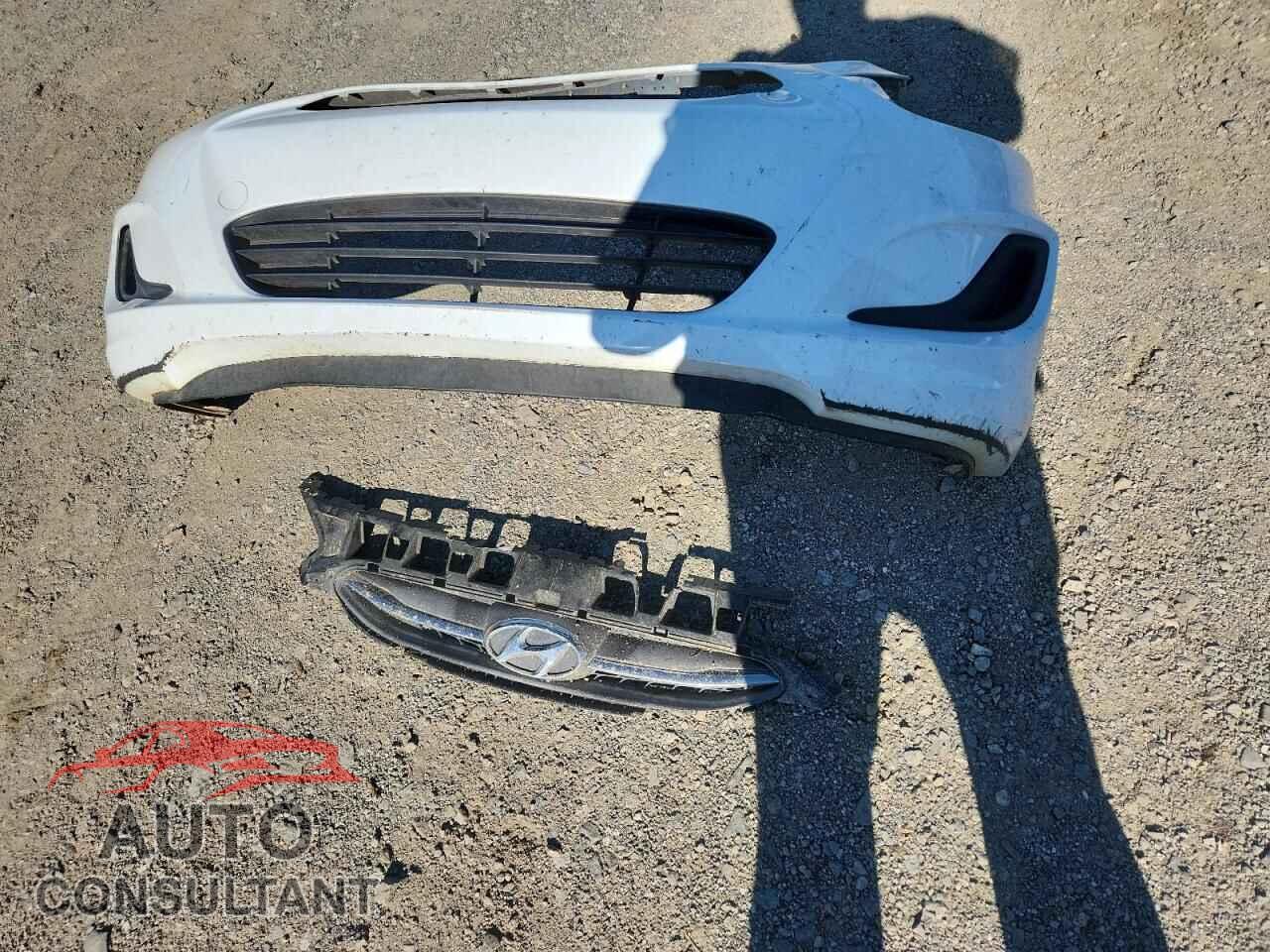 HYUNDAI ACCENT 2017 - KMHCT5AE0HU307566