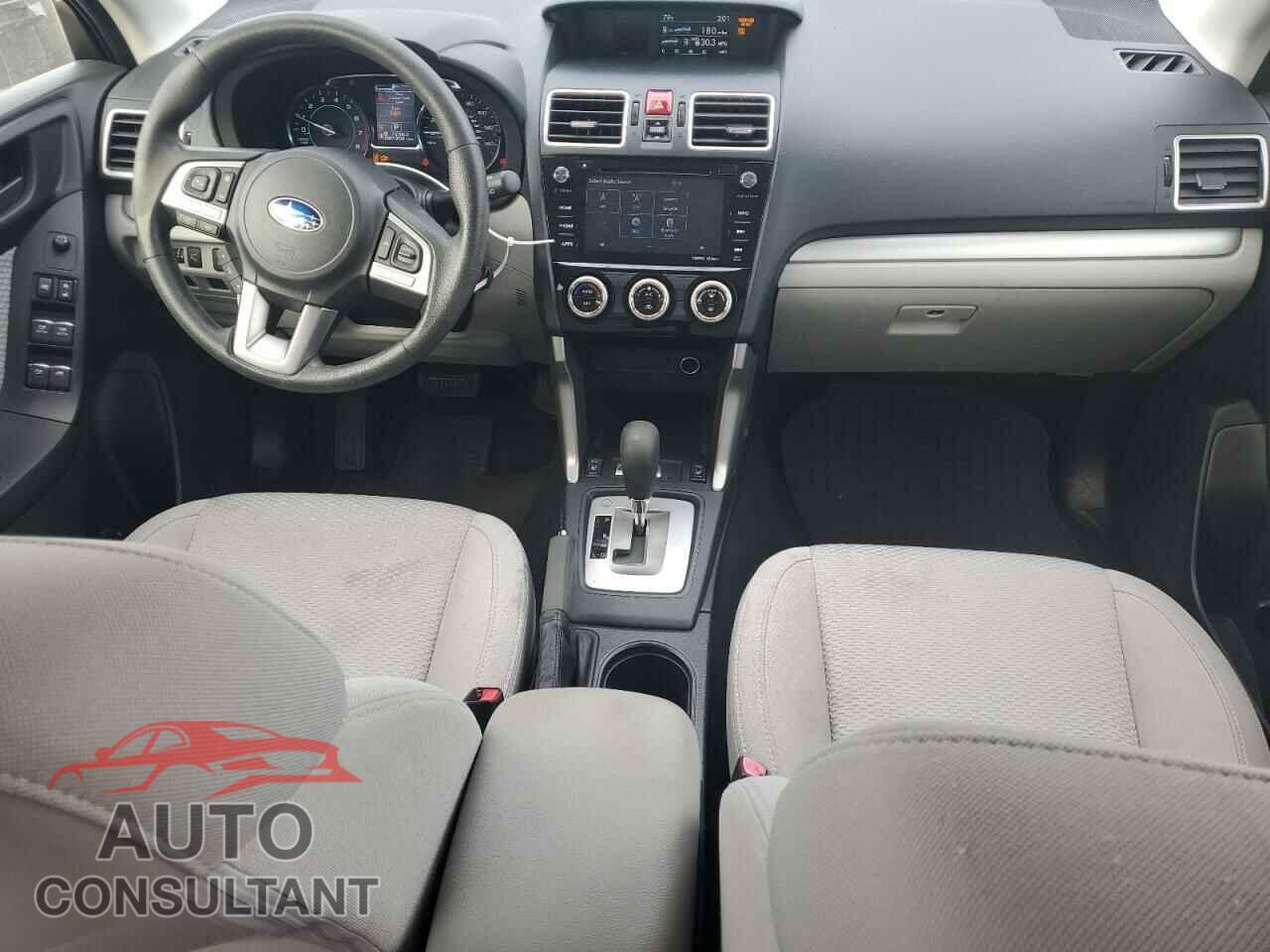 SUBARU FORESTER 2018 - JF2SJAGC5JH489558