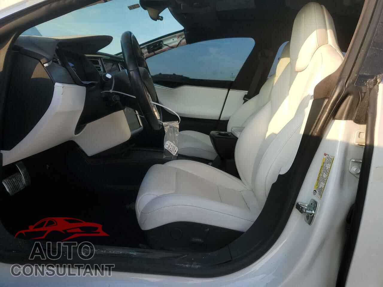 TESLA MODEL S 2017 - 5YJSA1E17HF221458