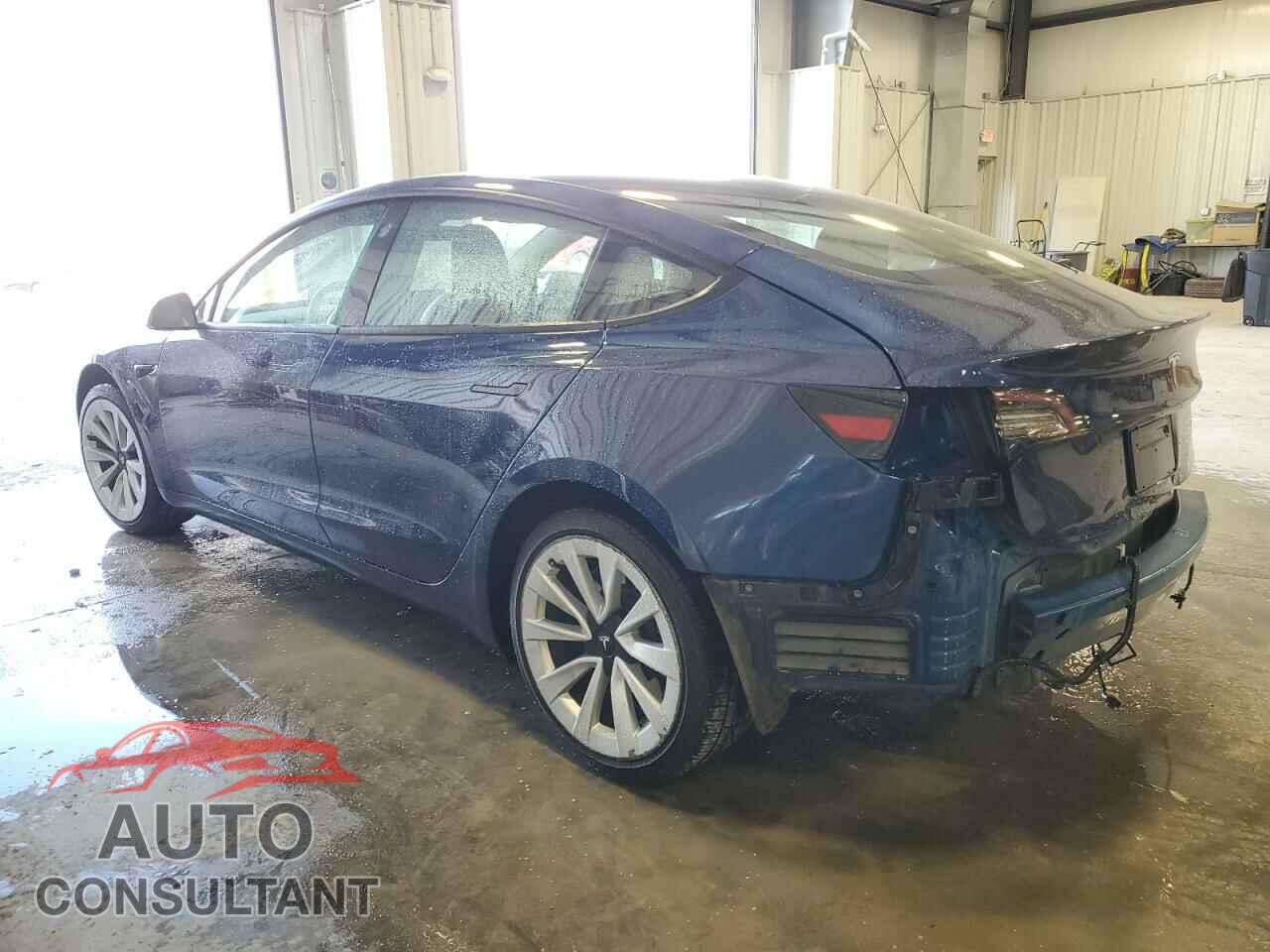 TESLA MODEL 3 2022 - 5YJ3E1EA6NF304397