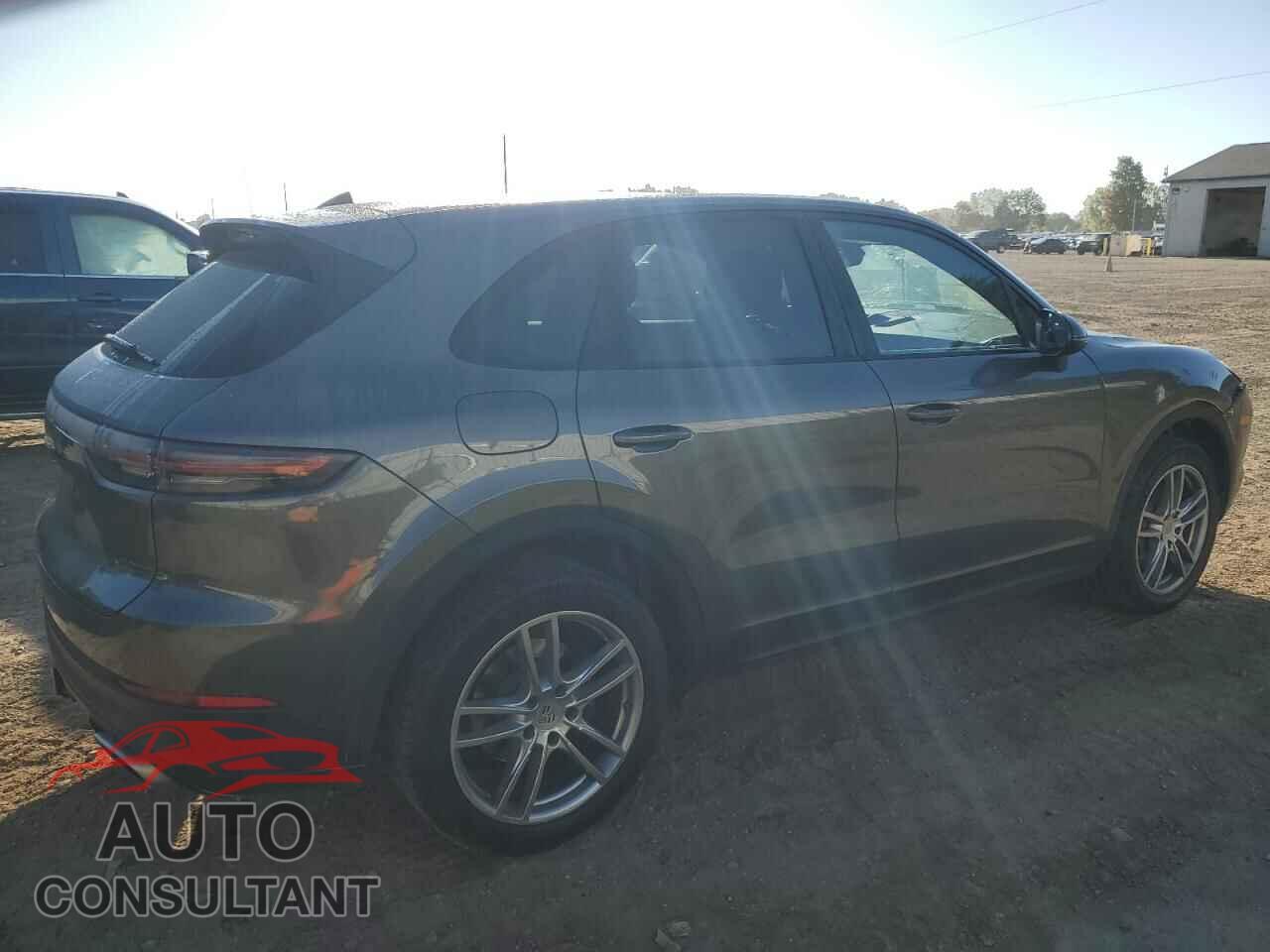 PORSCHE CAYENNE 2019 - WP1AA2AY6KDA17655