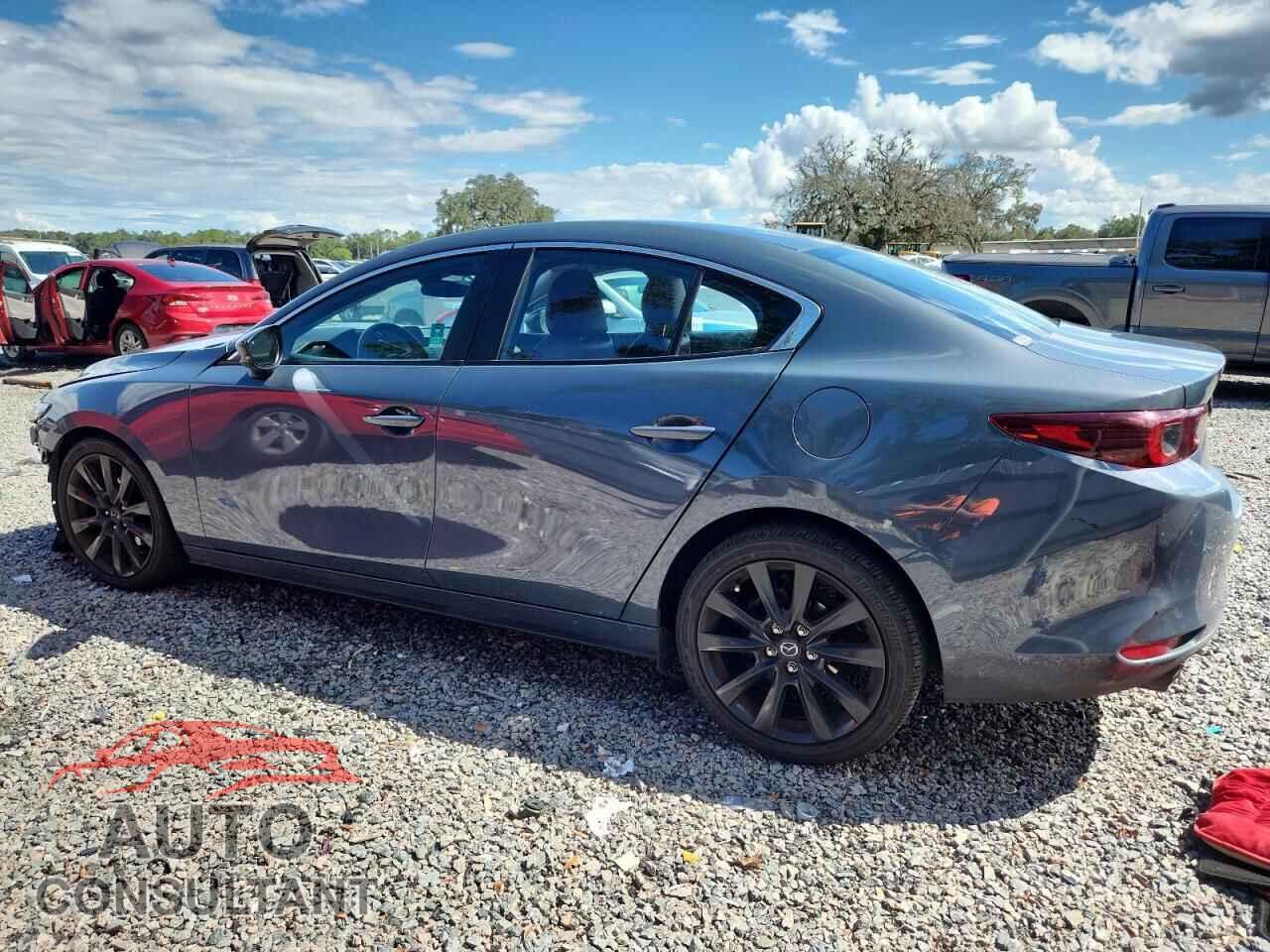 MAZDA 3 2023 - 3MZBPACM6PM371760