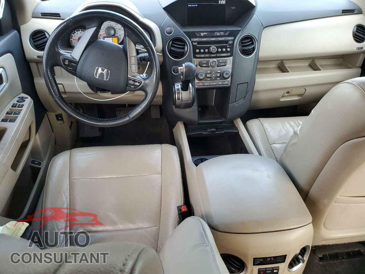HONDA PILOT 2015 - 5FNYF4H56FB059590