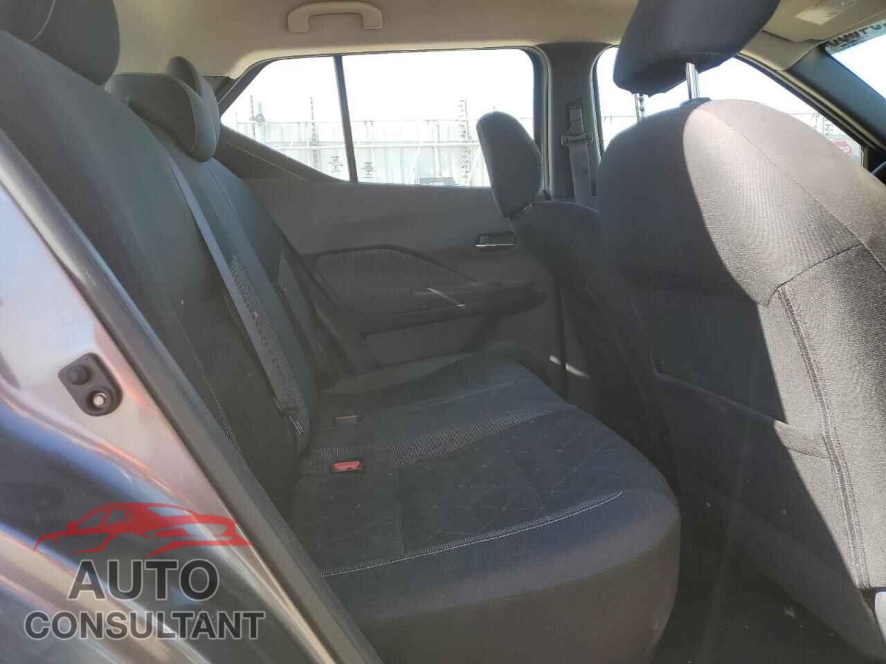 NISSAN KICKS 2019 - 3N1CP5CU5KL521664