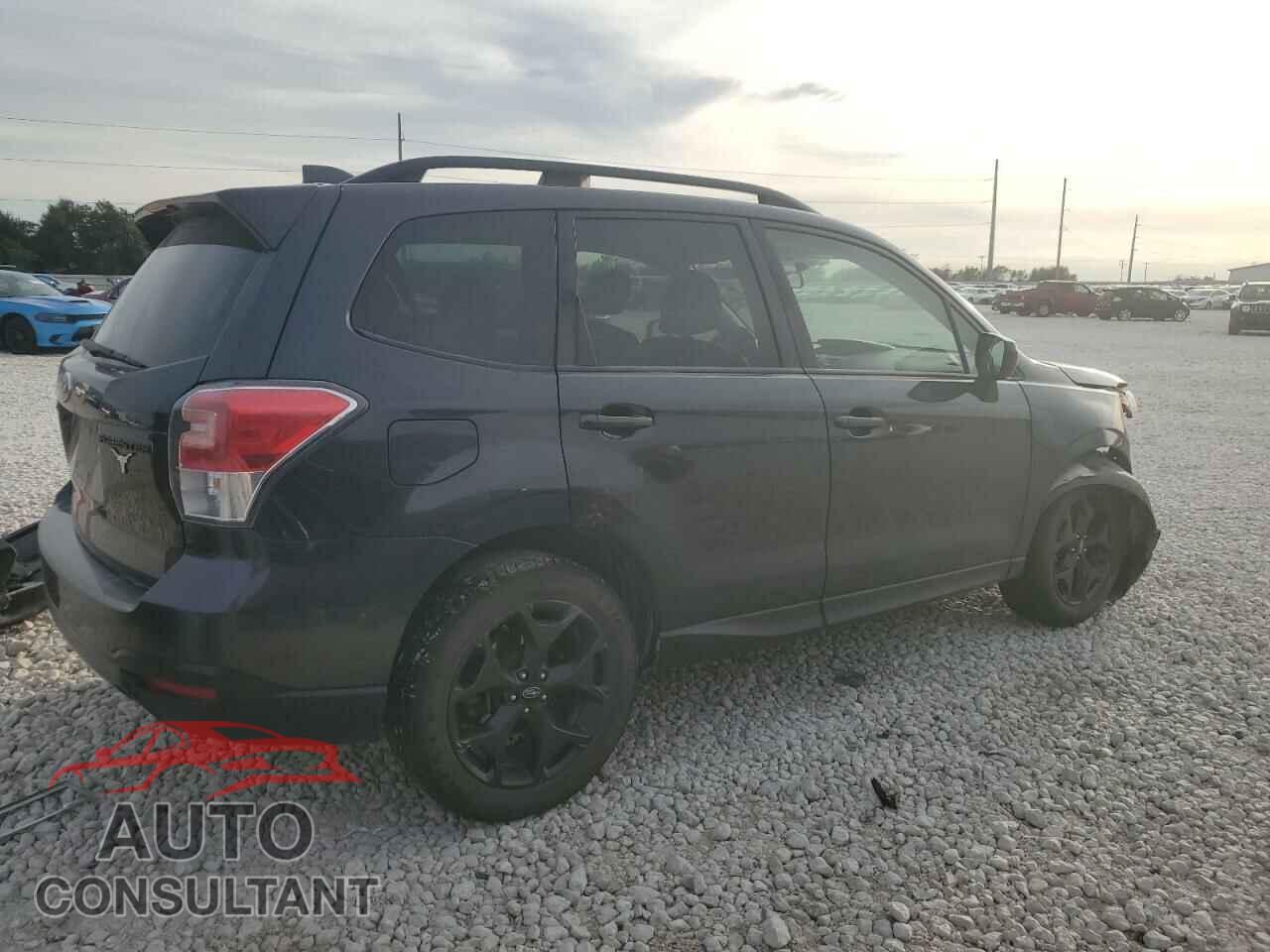 SUBARU FORESTER 2018 - JF2SJAEC0JH450864