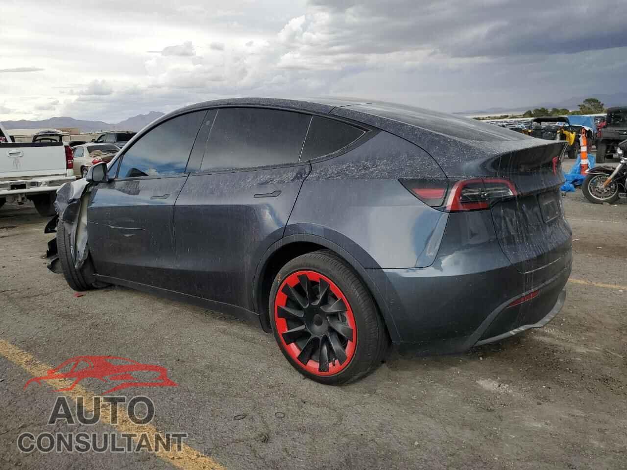 TESLA MODEL Y 2021 - 5YJYGDEEXMF207884