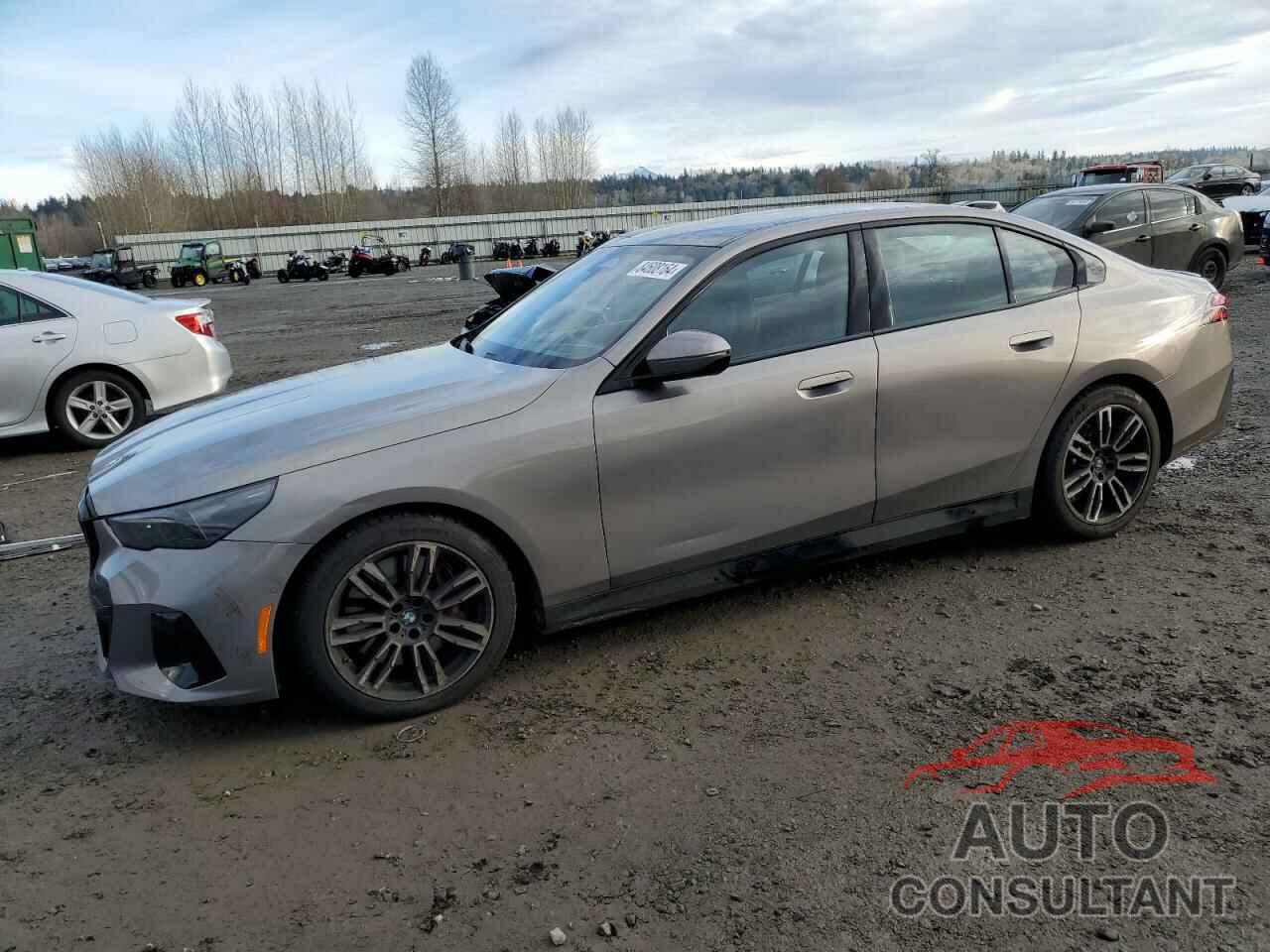 BMW 5 SERIES 2024 - WBA63FJ08RCR26397