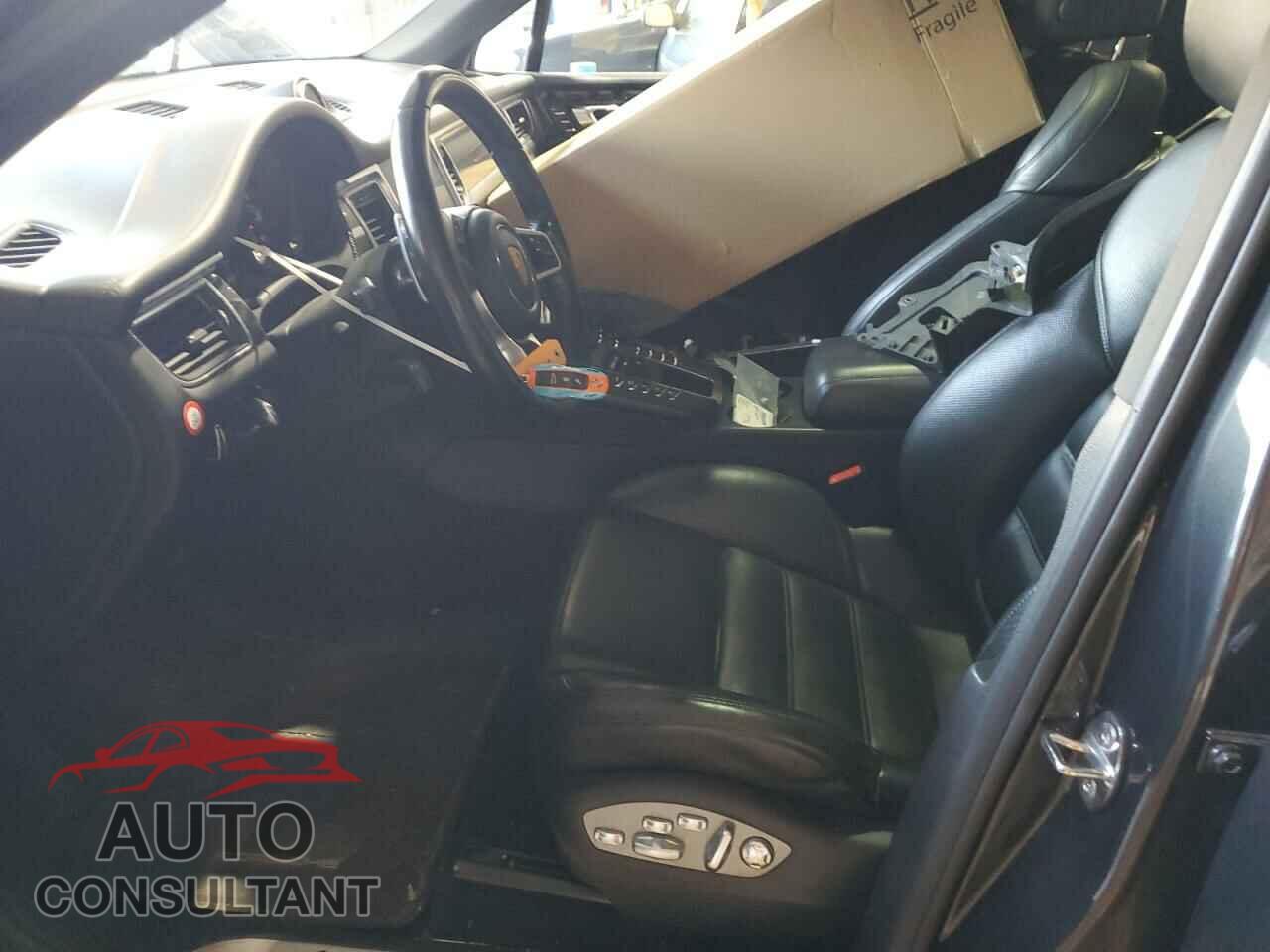 PORSCHE MACAN 2017 - WP1AG2A58HLB56074