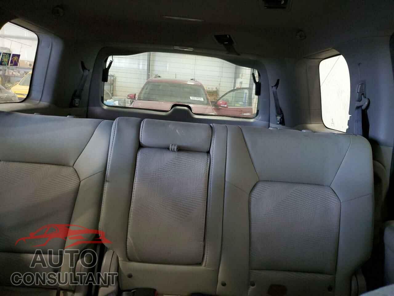 HONDA PILOT 2014 - 5FNYF4H28EB053052
