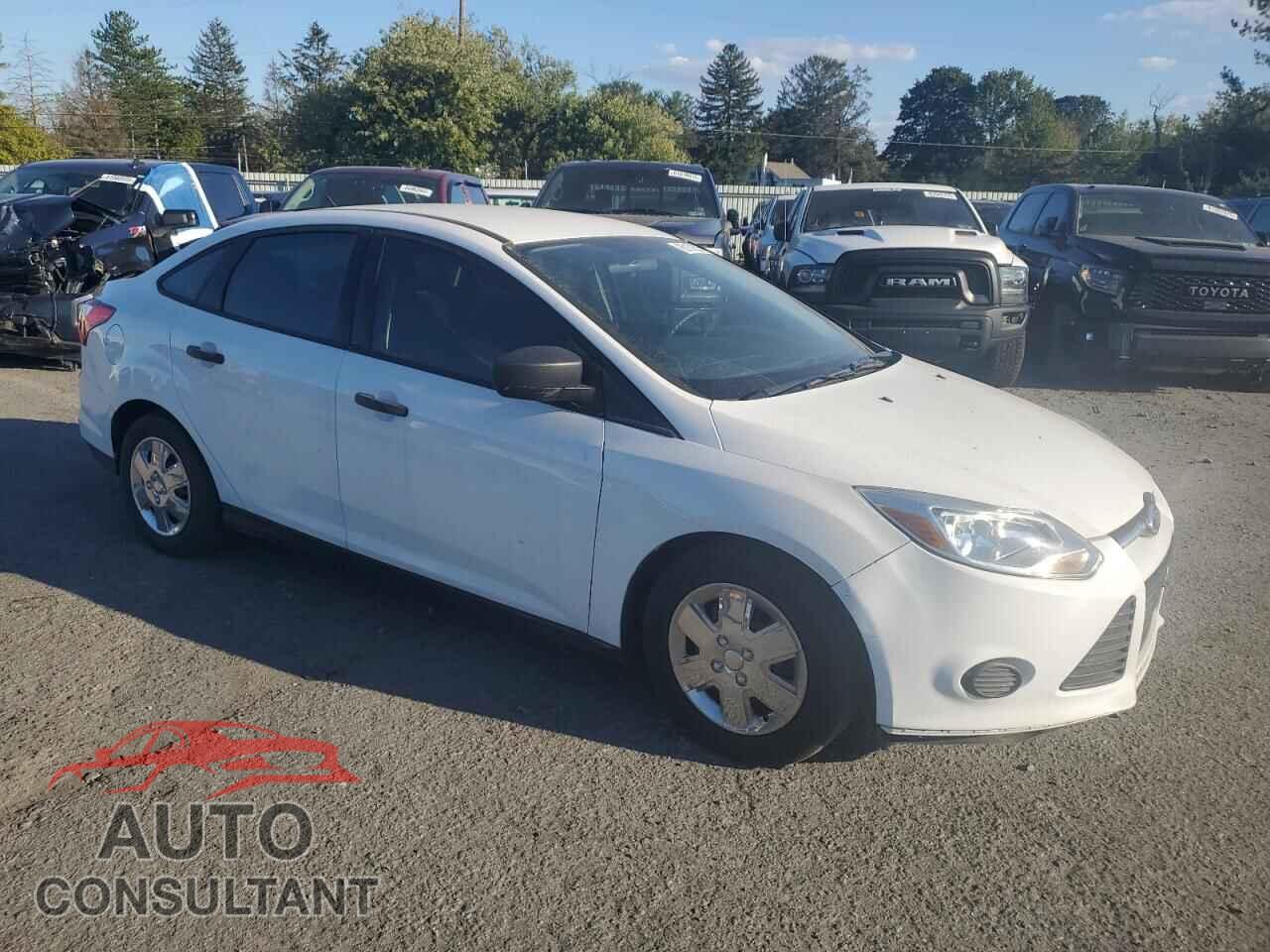 FORD FOCUS 2012 - 1FAHP3E24CL461138