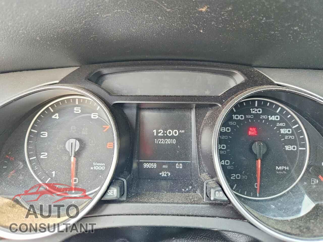 AUDI A5 2012 - WAULFAFH2CN000455