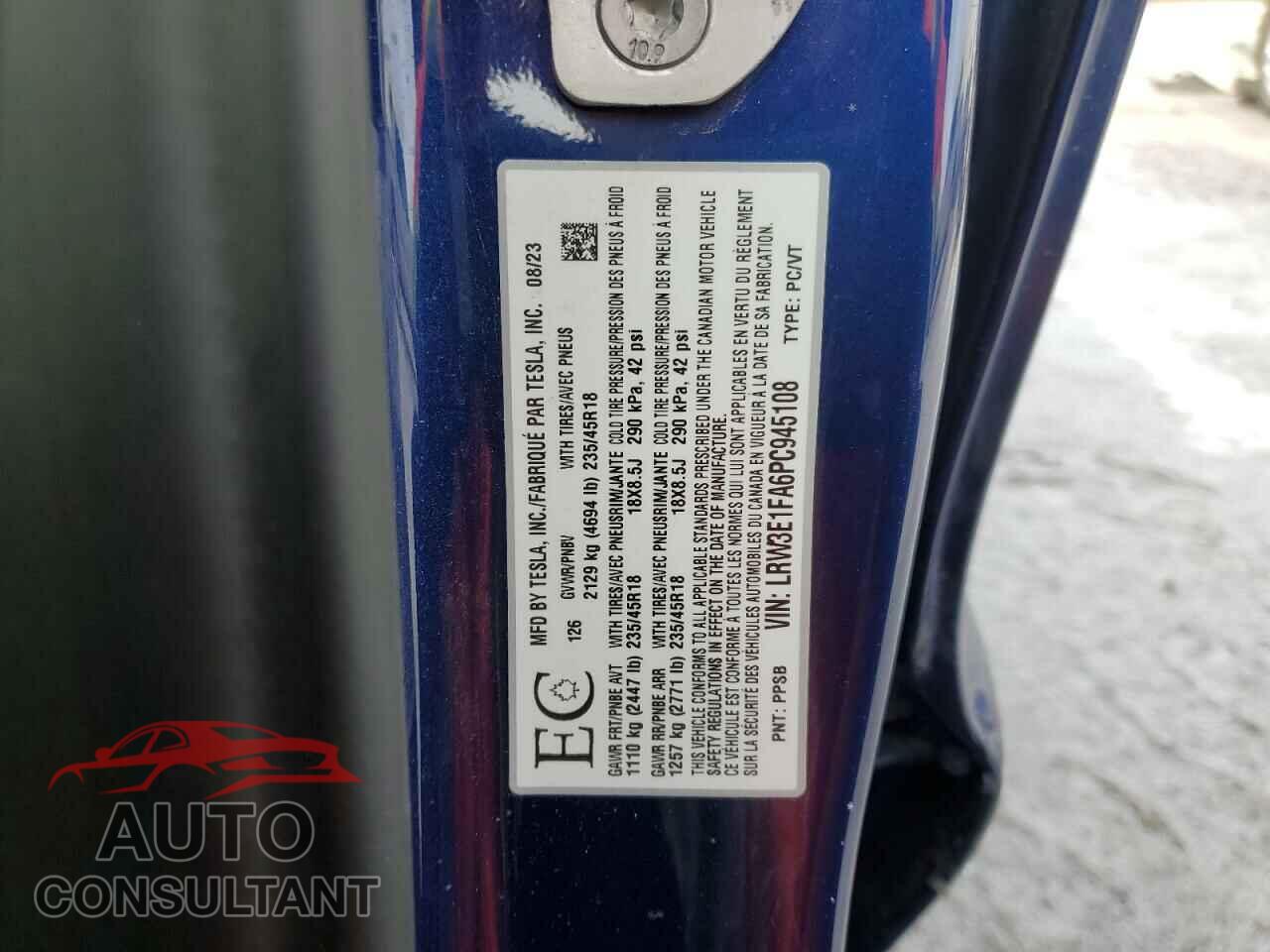 TESLA MODEL 3 2023 - LRW3E1FA6PC945108