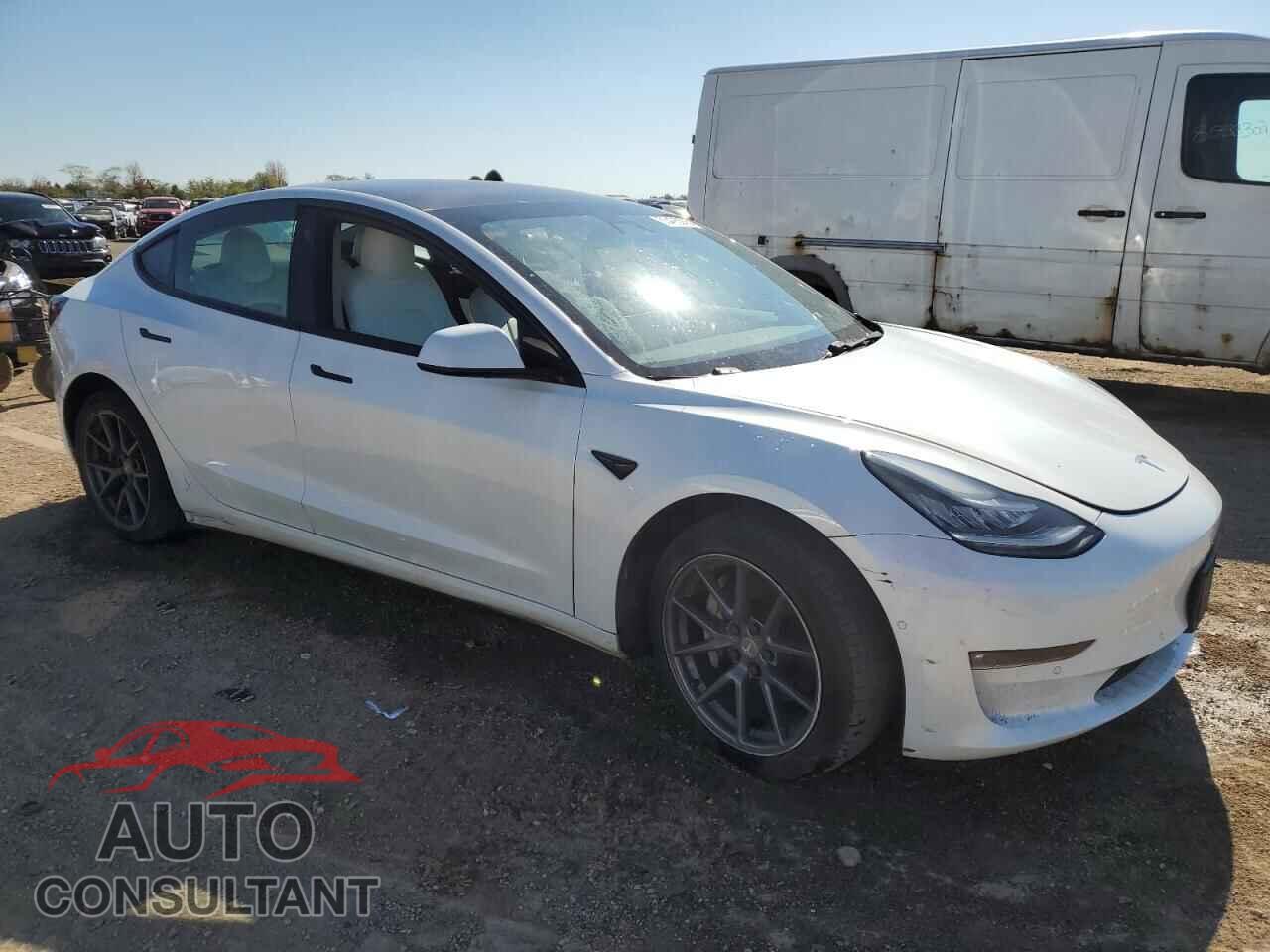 TESLA MODEL 3 2021 - 5YJ3E1EB4MF860182
