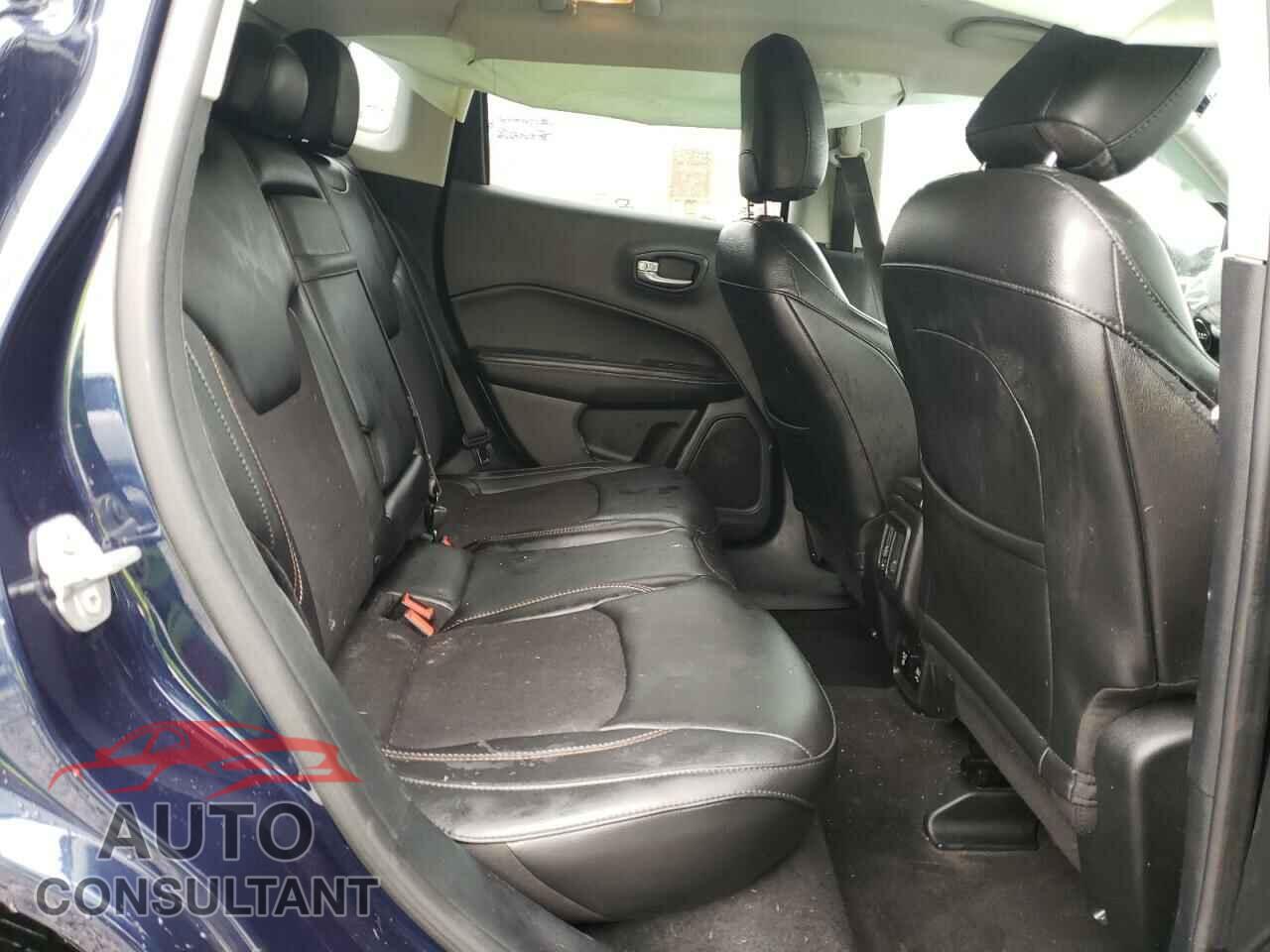 JEEP COMPASS 2018 - 3C4NJDBB2JT153301