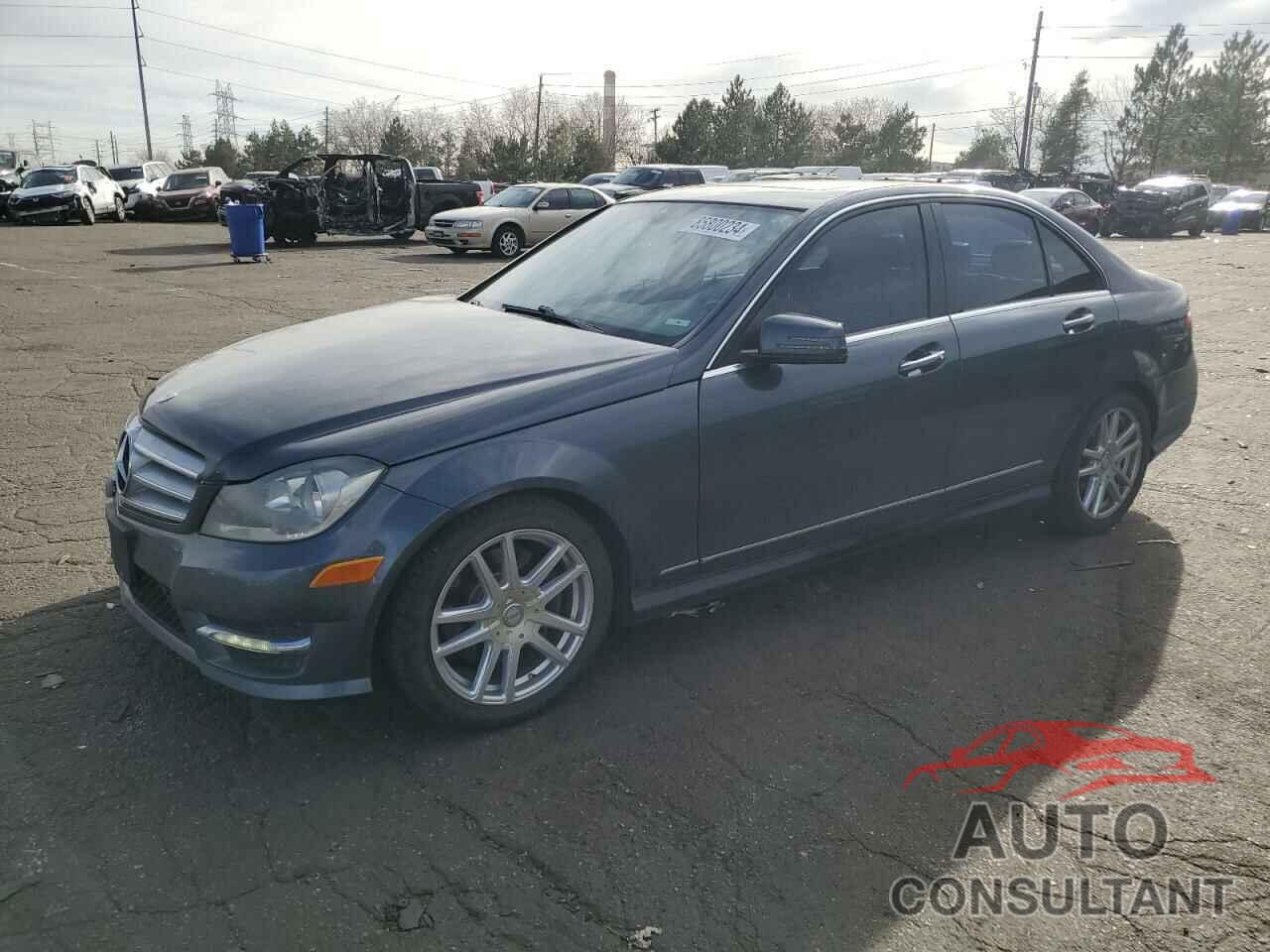 MERCEDES-BENZ C-CLASS 2013 - WDDGF8AB9DA839985