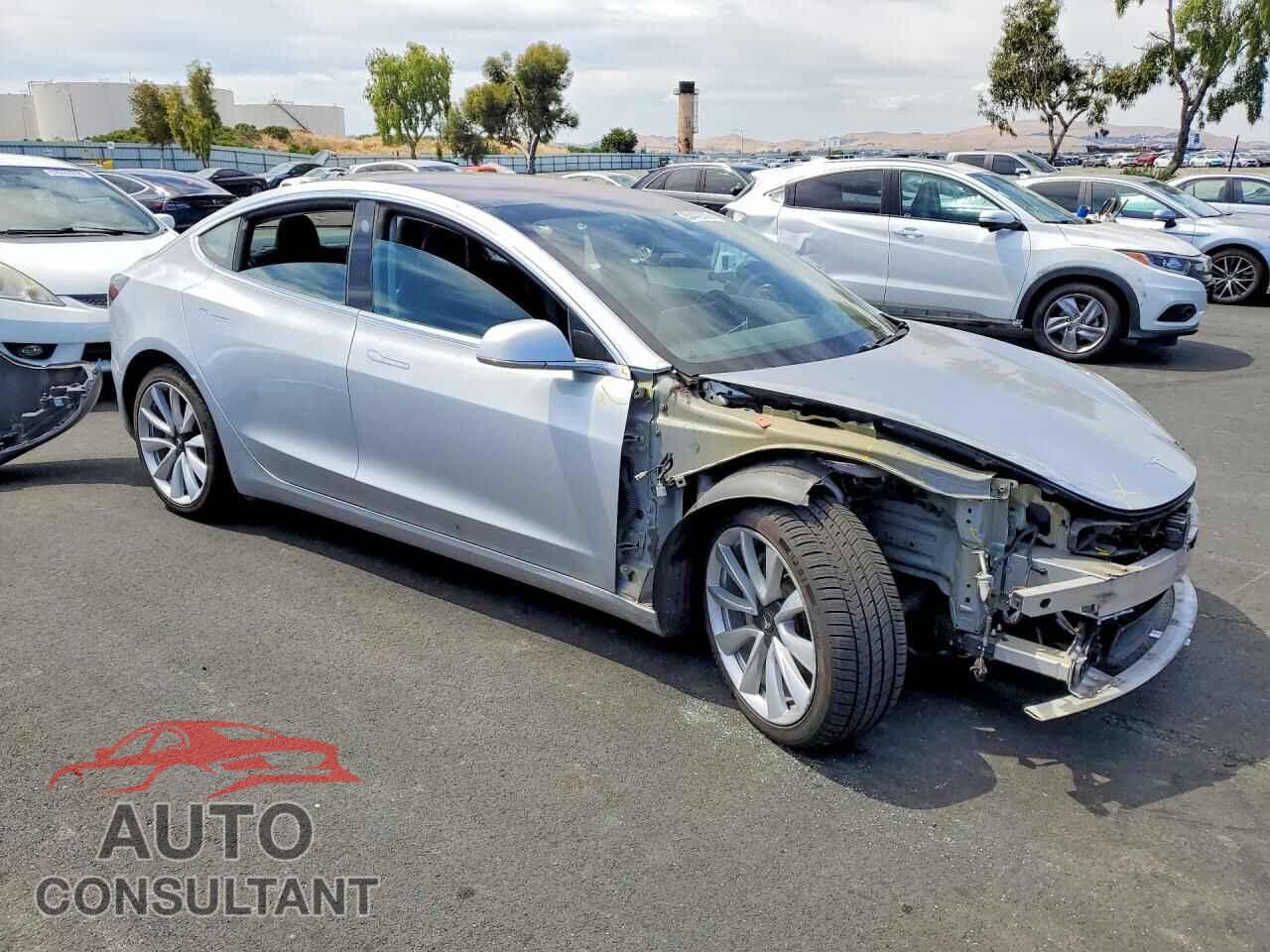 TESLA MODEL 3 2018 - 5YJ3E1EB4JF091193