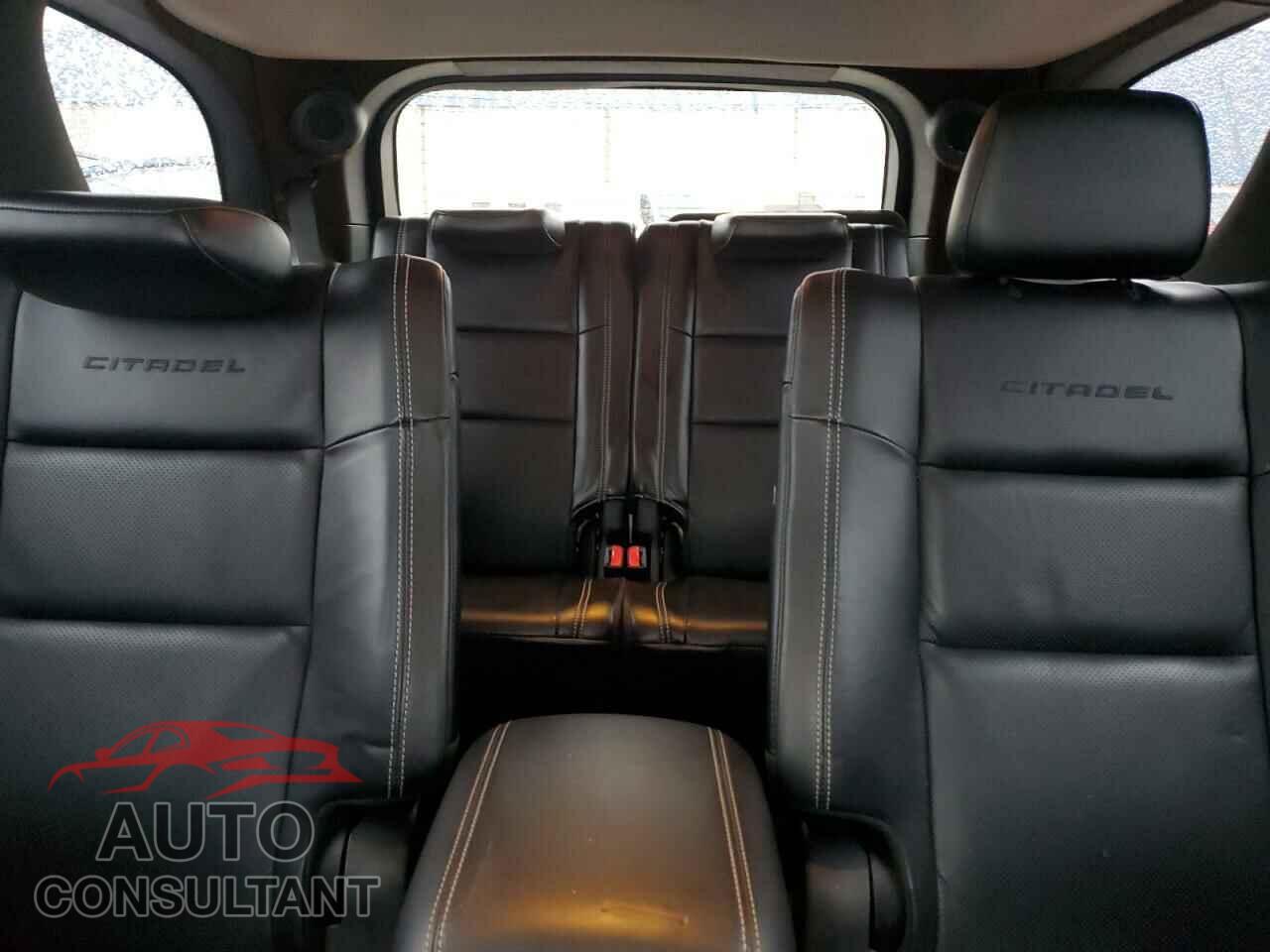 DODGE DURANGO 2017 - 1C4SDJET6HC883327