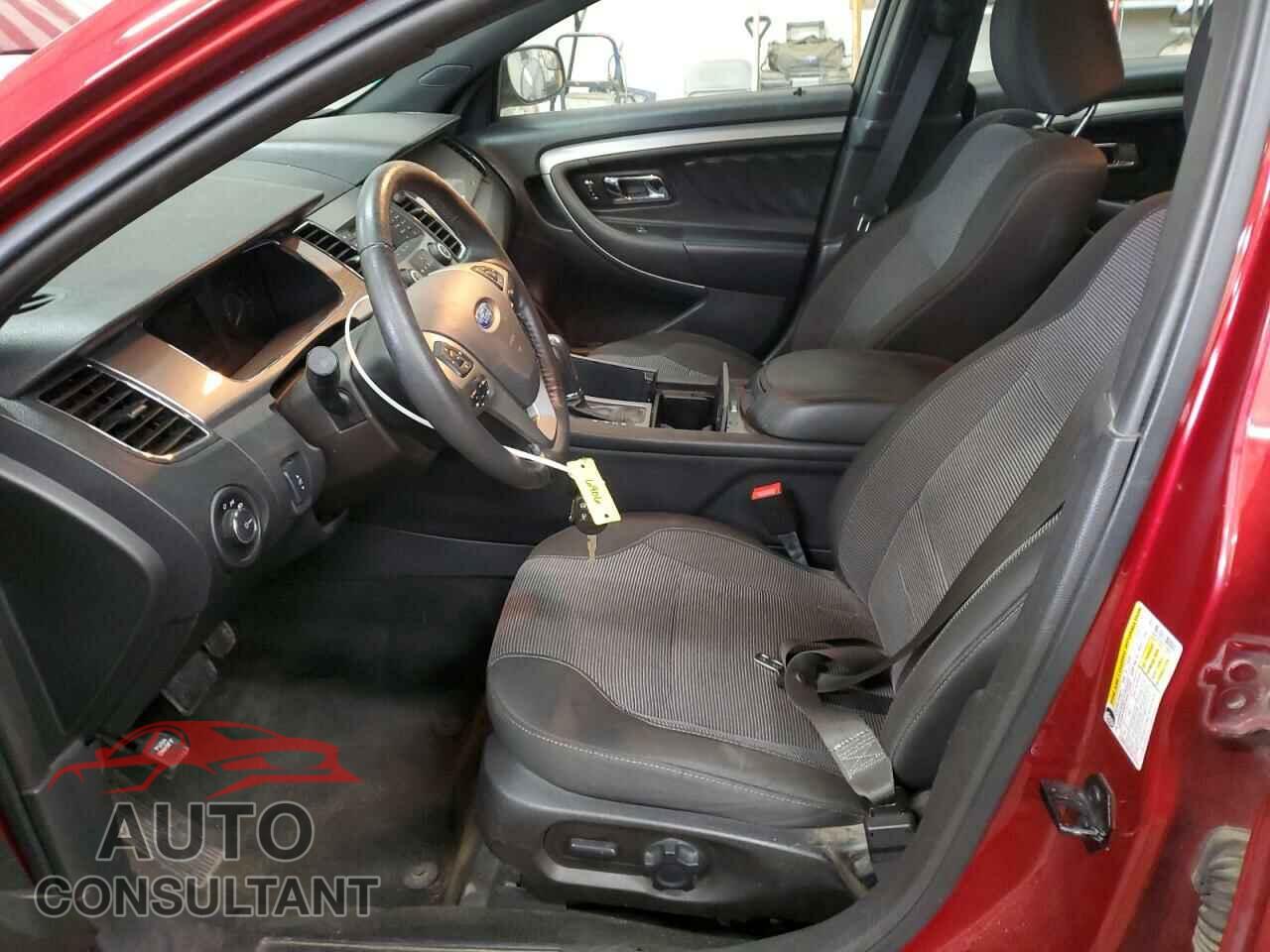 FORD TAURUS 2015 - 1FAHP2E82FG180015