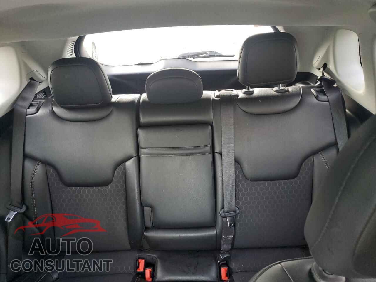 JEEP COMPASS 2019 - 3C4NJDBB6KT672675