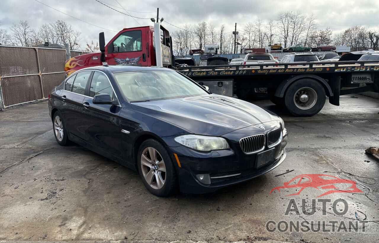BMW 5 SERIES 2011 - WBAFR1C51BC740054