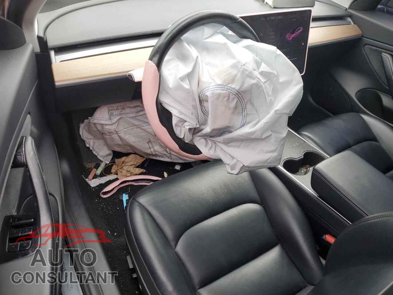 TESLA MODEL 3 2018 - 5YJ3E1EA0JF026820