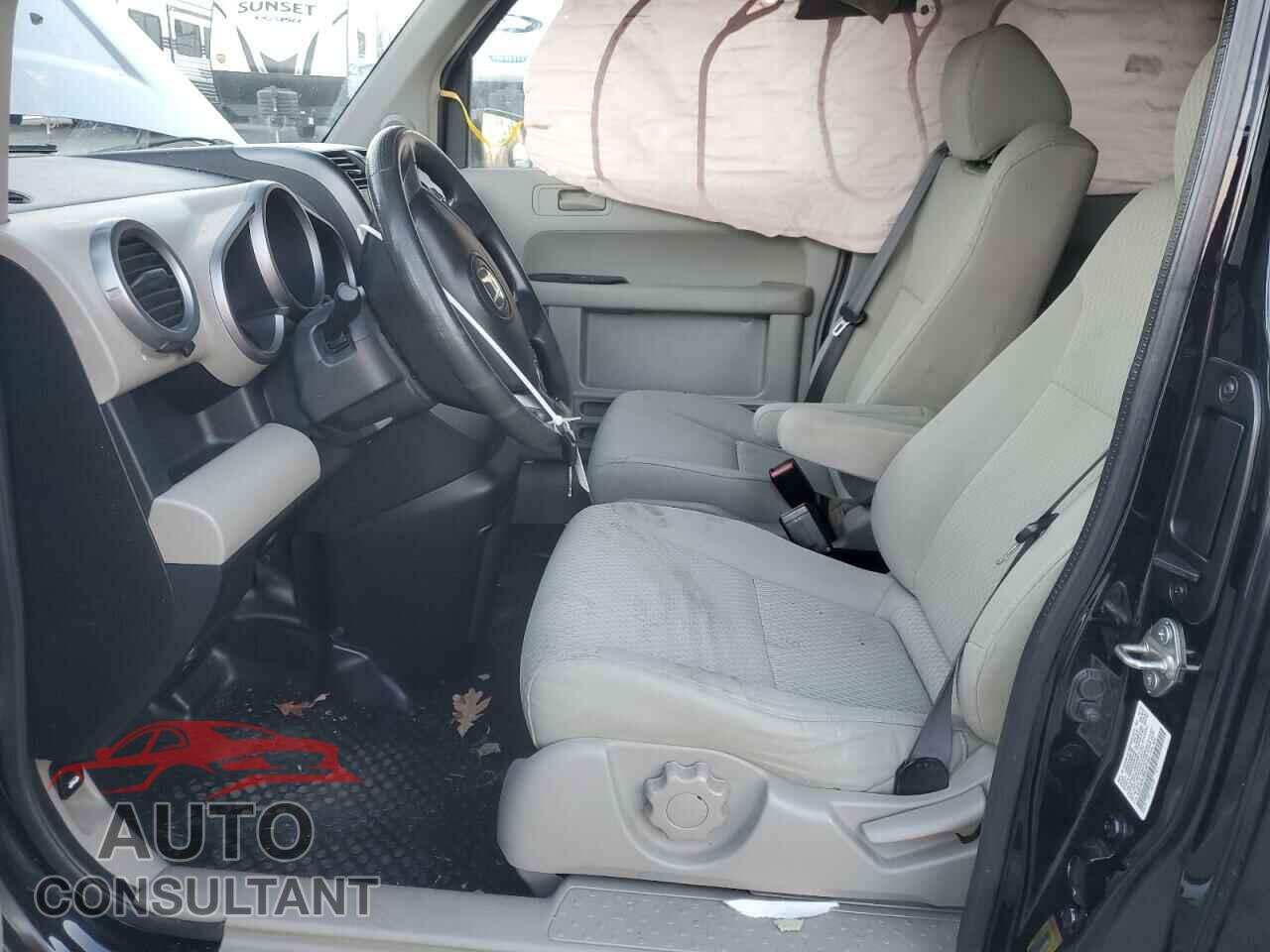 HONDA ELEMENT 2011 - 5J6YH2H78BL001482