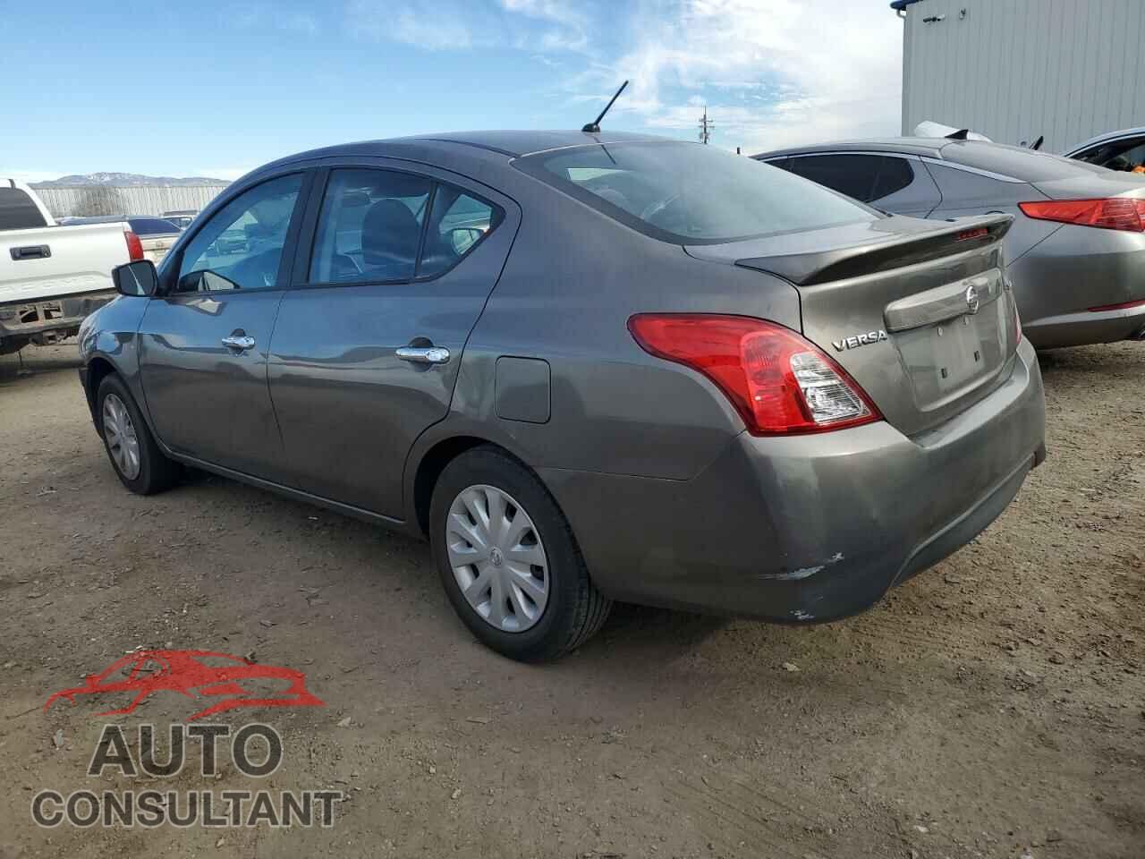 NISSAN VERSA 2017 - 3N1CN7AP0HK415183