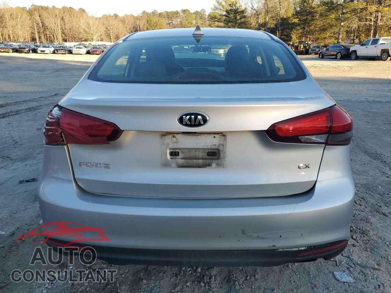 KIA FORTE 2017 - 3KPFL4A88HE089980