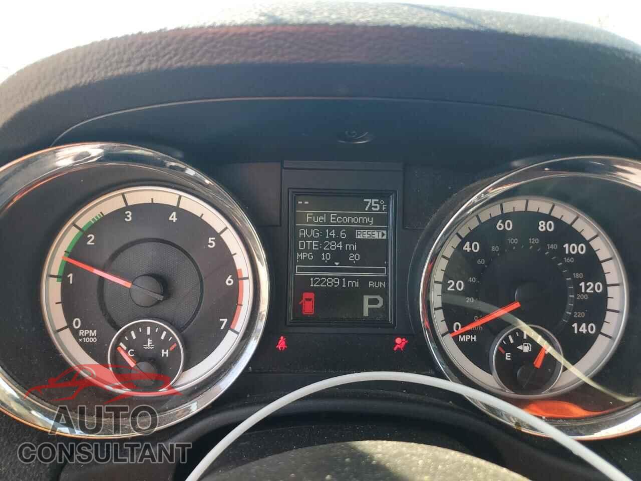 DODGE DURANGO 2013 - 1C4SDJET9DC601191