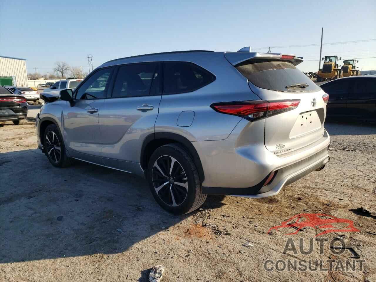 TOYOTA HIGHLANDER 2022 - 5TDLZRAH9NS134702