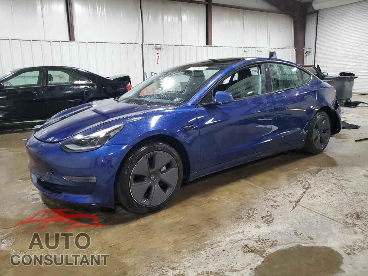 TESLA MODEL 3 2021 - 5YJ3E1EB5MF056229