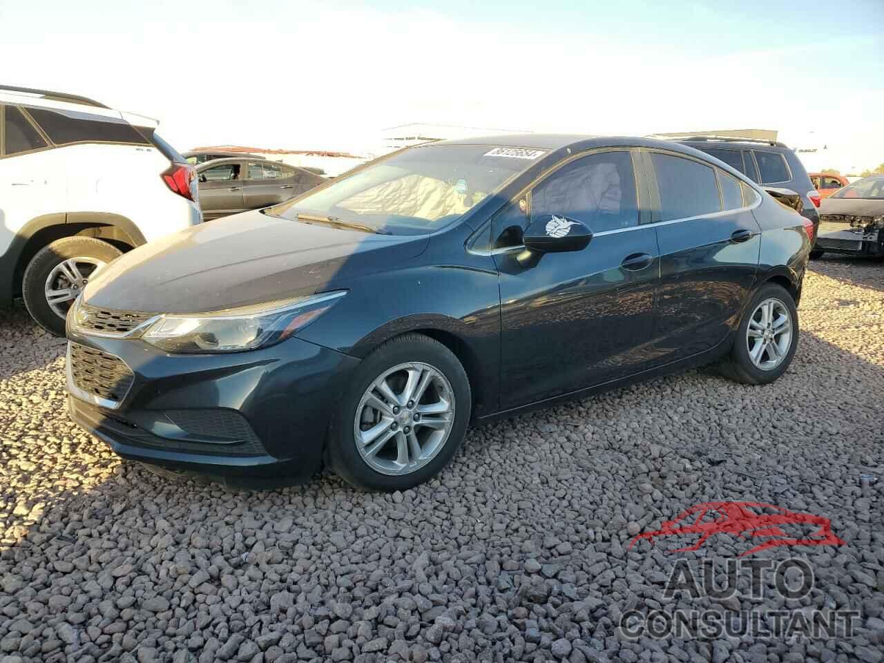 CHEVROLET CRUZE 2018 - 1G1BE5SM6J7118532