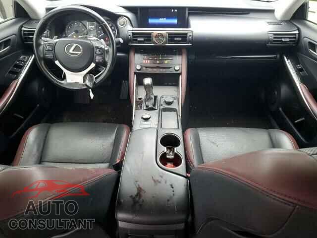 LEXUS IS 2018 - JTHBA1D25J5070460