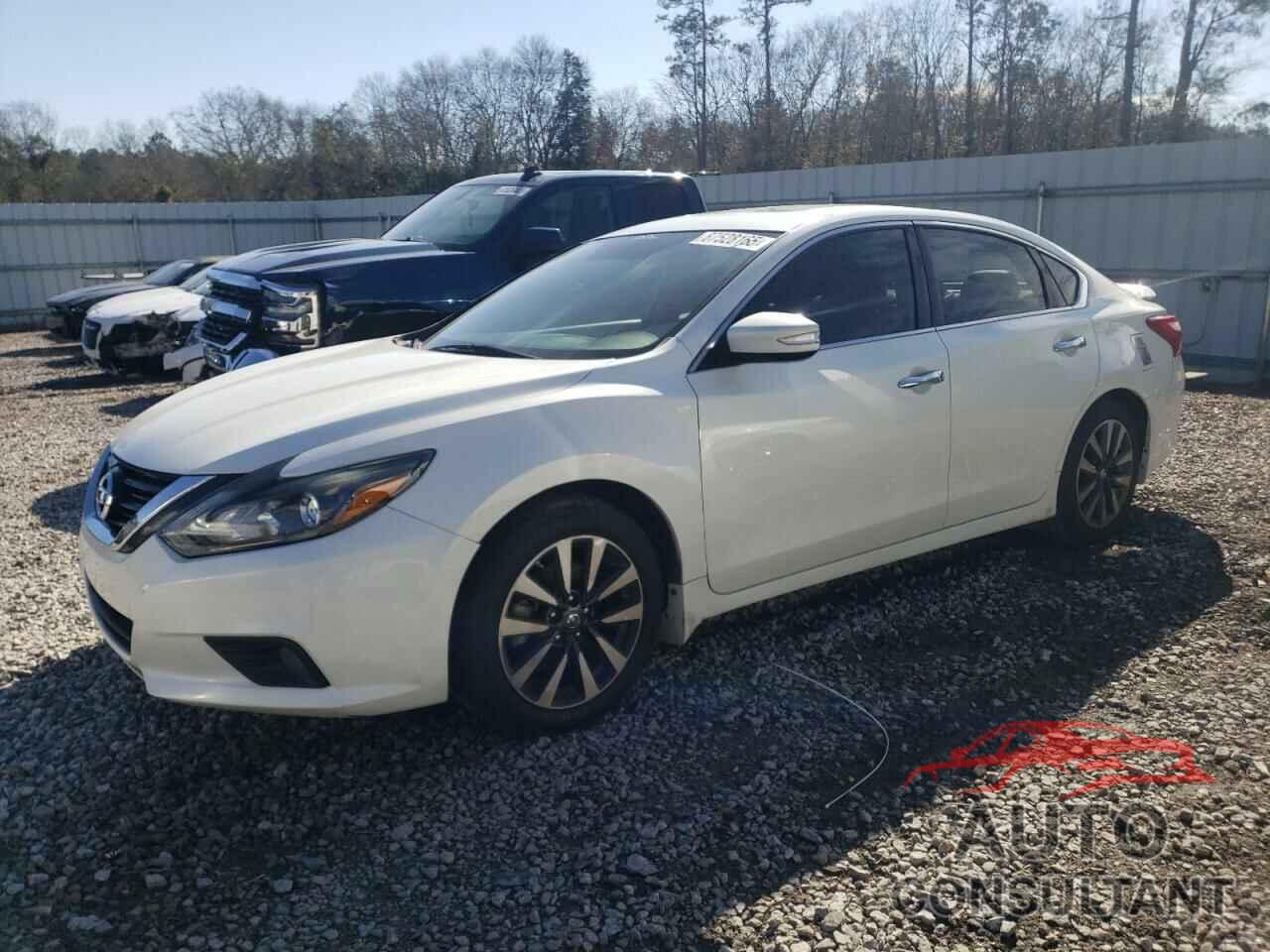 NISSAN ALTIMA 2017 - 1N4AL3AP5HC152672