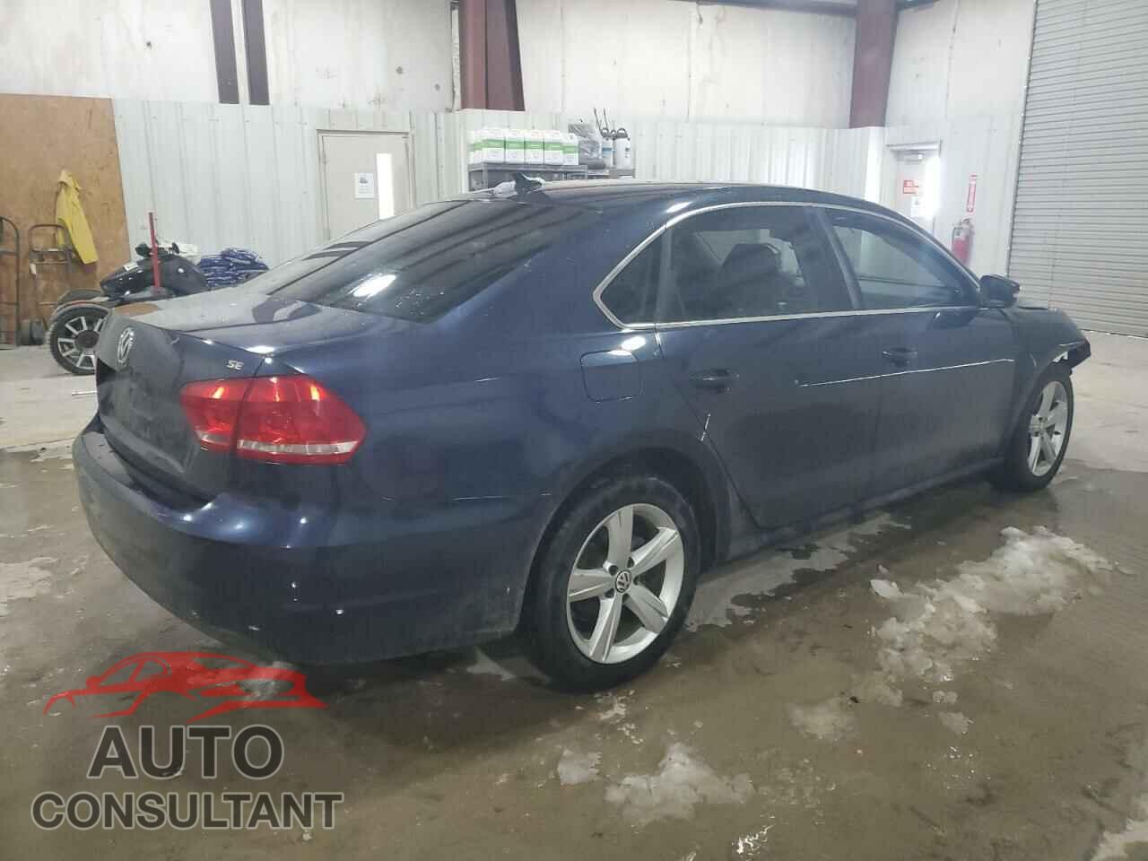 VOLKSWAGEN PASSAT 2013 - 1VWBP7A38DC123780