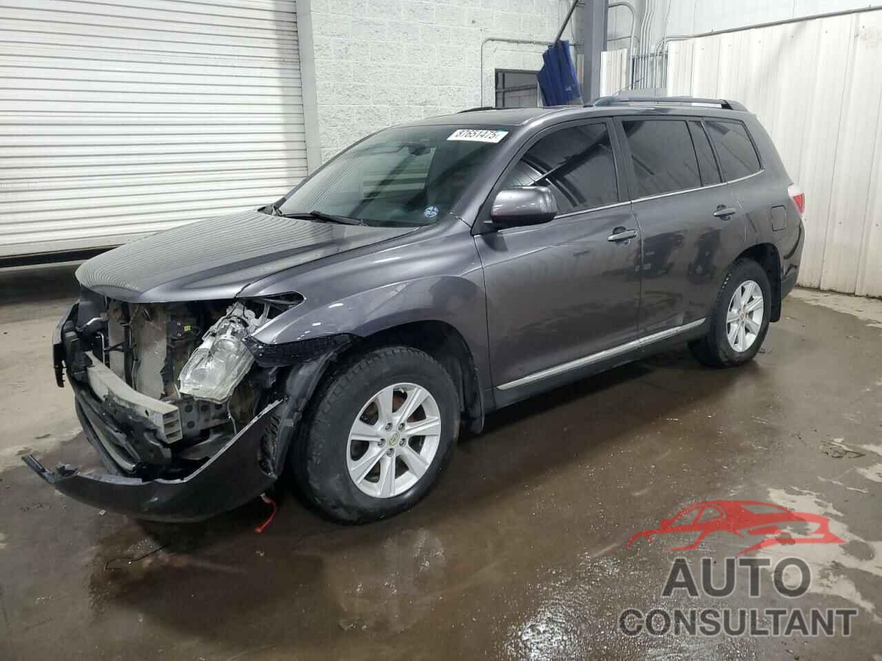 TOYOTA HIGHLANDER 2012 - 5TDBK3EH0CS149013