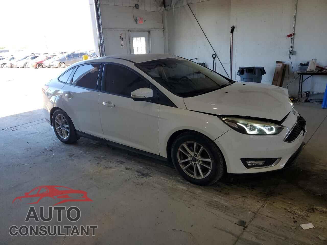 FORD FOCUS 2015 - 1FADP3F29FL312953