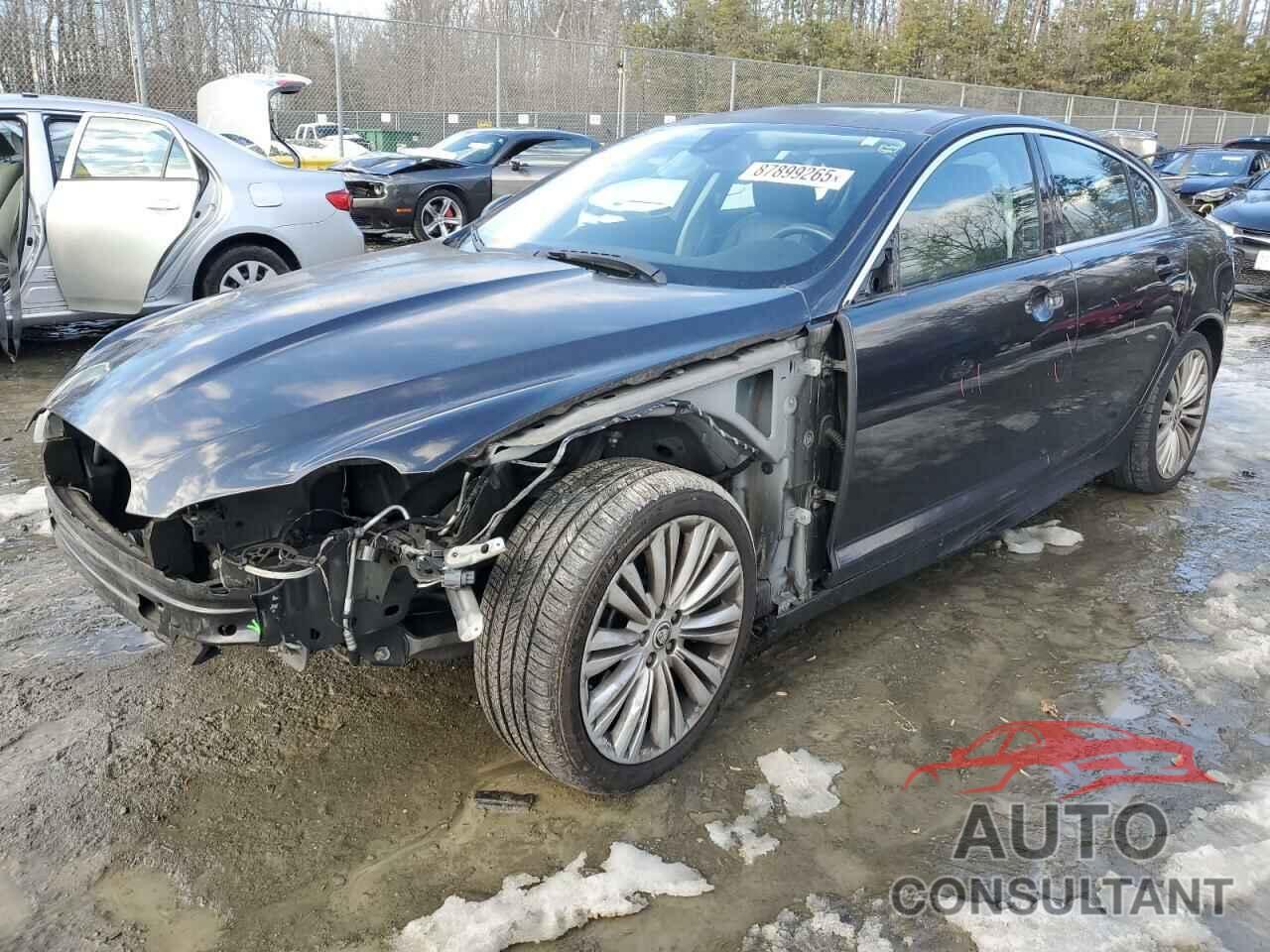 JAGUAR XF 2011 - SAJWA0FB1BLS15017