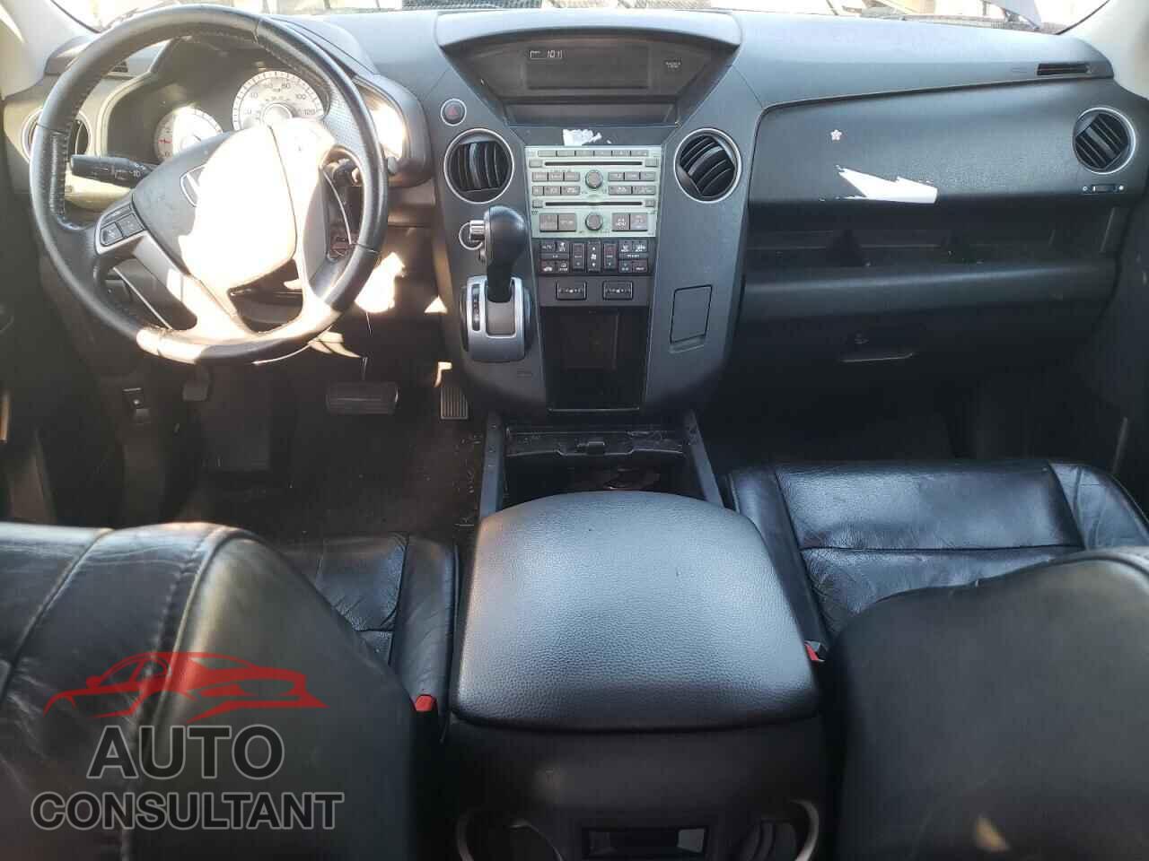 HONDA PILOT 2011 - 5FNYF4H6XBB041421