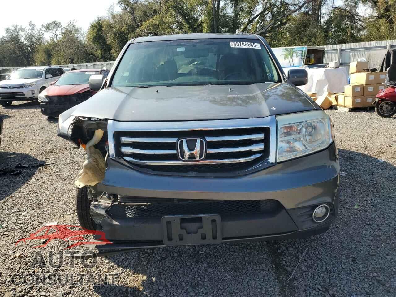 HONDA PILOT 2012 - 5FNYF4H90CB028866