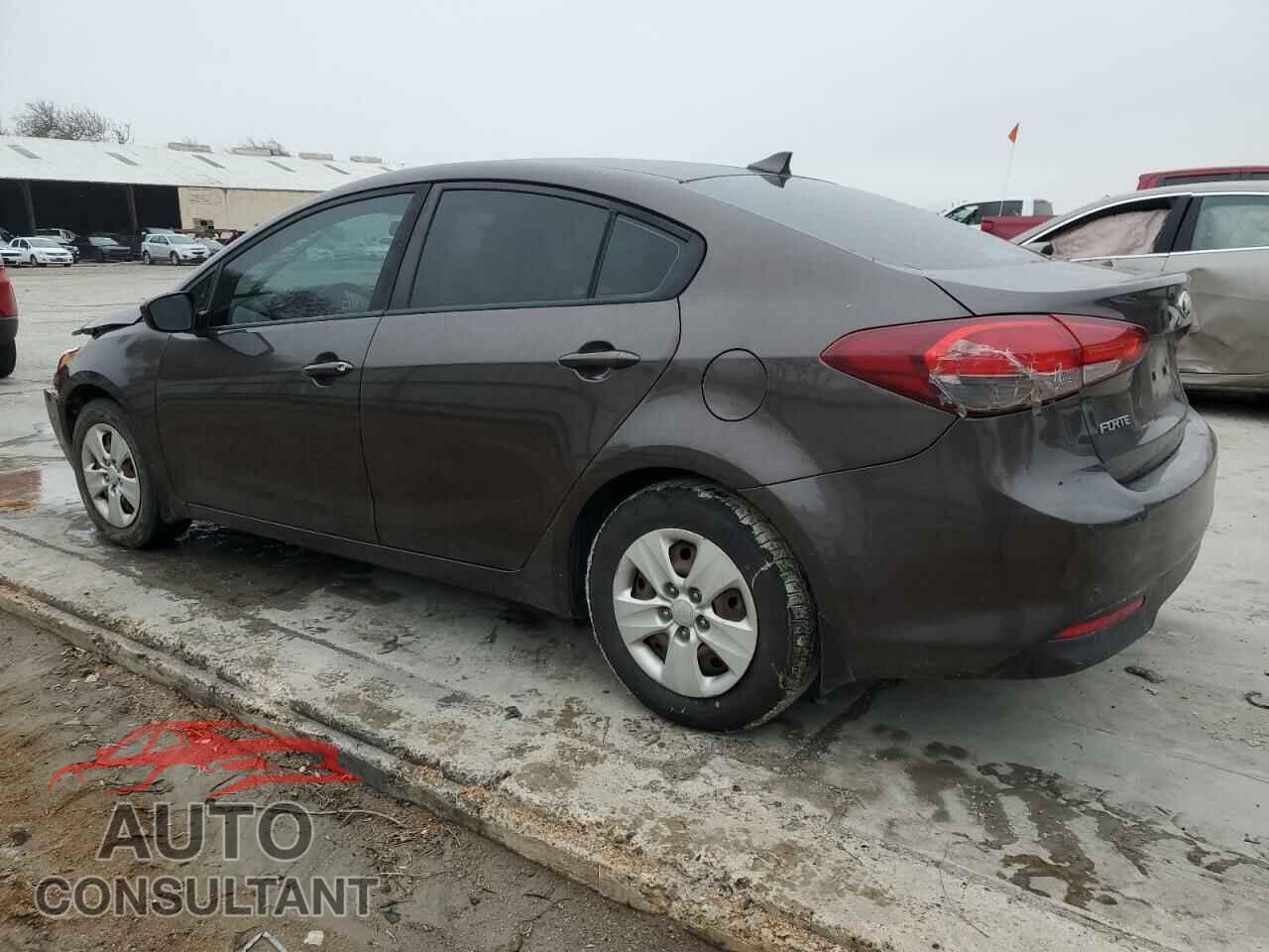 KIA FORTE 2017 - 3KPFK4A73HE114357