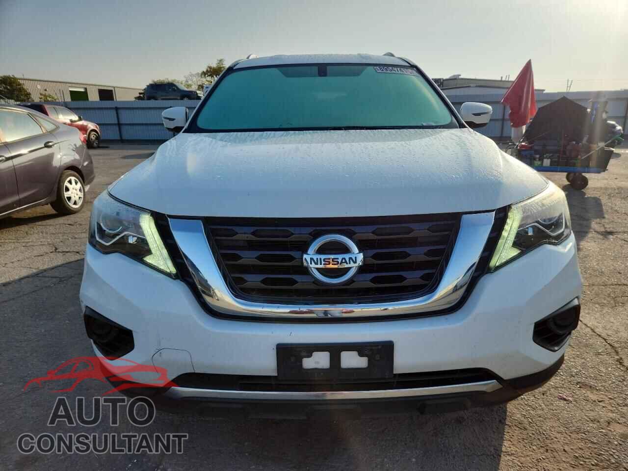 NISSAN PATHFINDER 2017 - 5N1DR2MN9HC620554