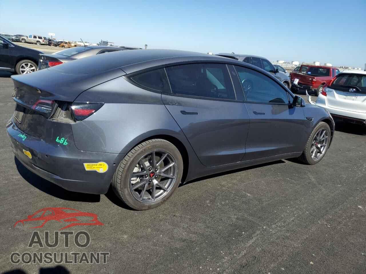 TESLA MODEL 3 2022 - 5YJ3E1EA7NF202056