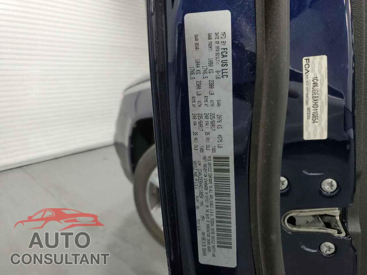 JEEP COMPASS 2017 - 1C4NJDEBXHD110854