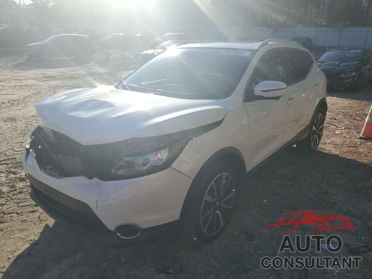 NISSAN ROGUE 2018 - JN1BJ1CR4JW253586