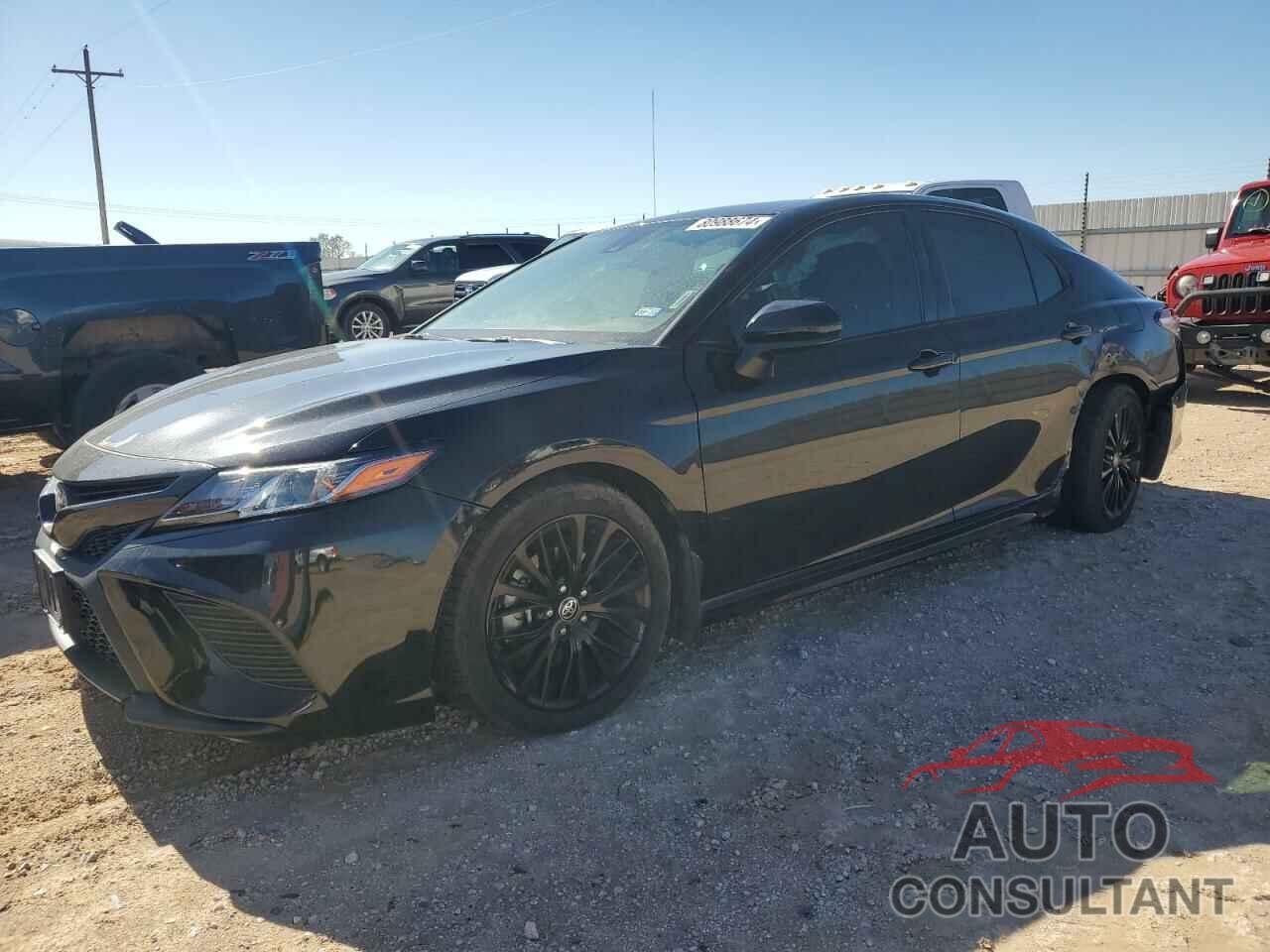TOYOTA CAMRY 2020 - 4T1G11AK2LU381327
